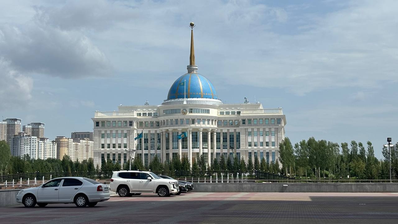 Токаев сменил командующего Войсками противовоздушной обороны