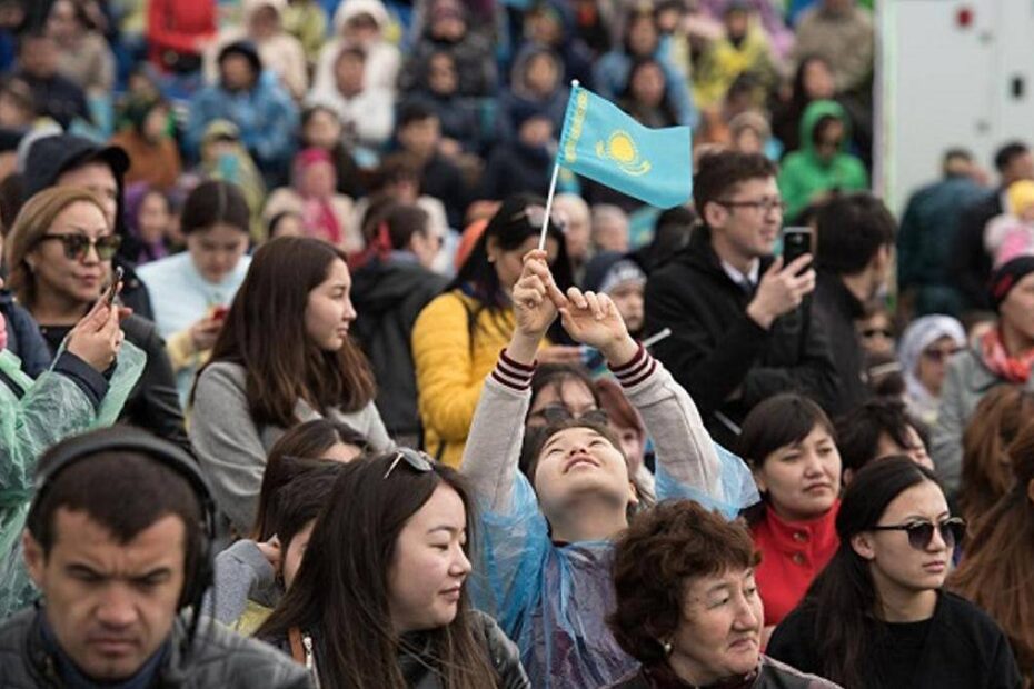 73% казахстанцев считают, что страна развивается в правильном направлении – соцопрос