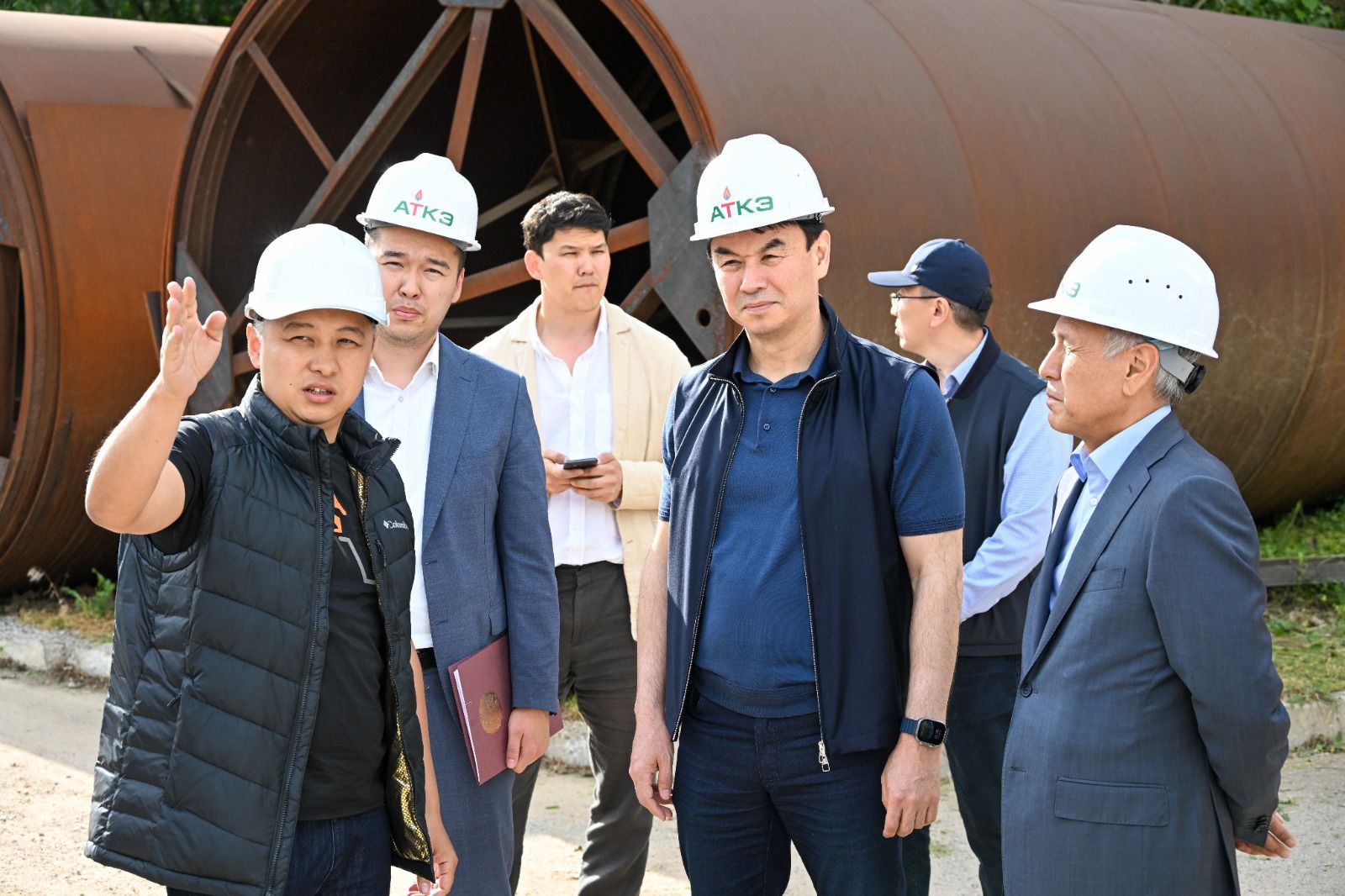 Алматы әкімі Дархан Сатыбалды қаланың инженерлік инфрақұрылымын жаңғырту барысымен танысты