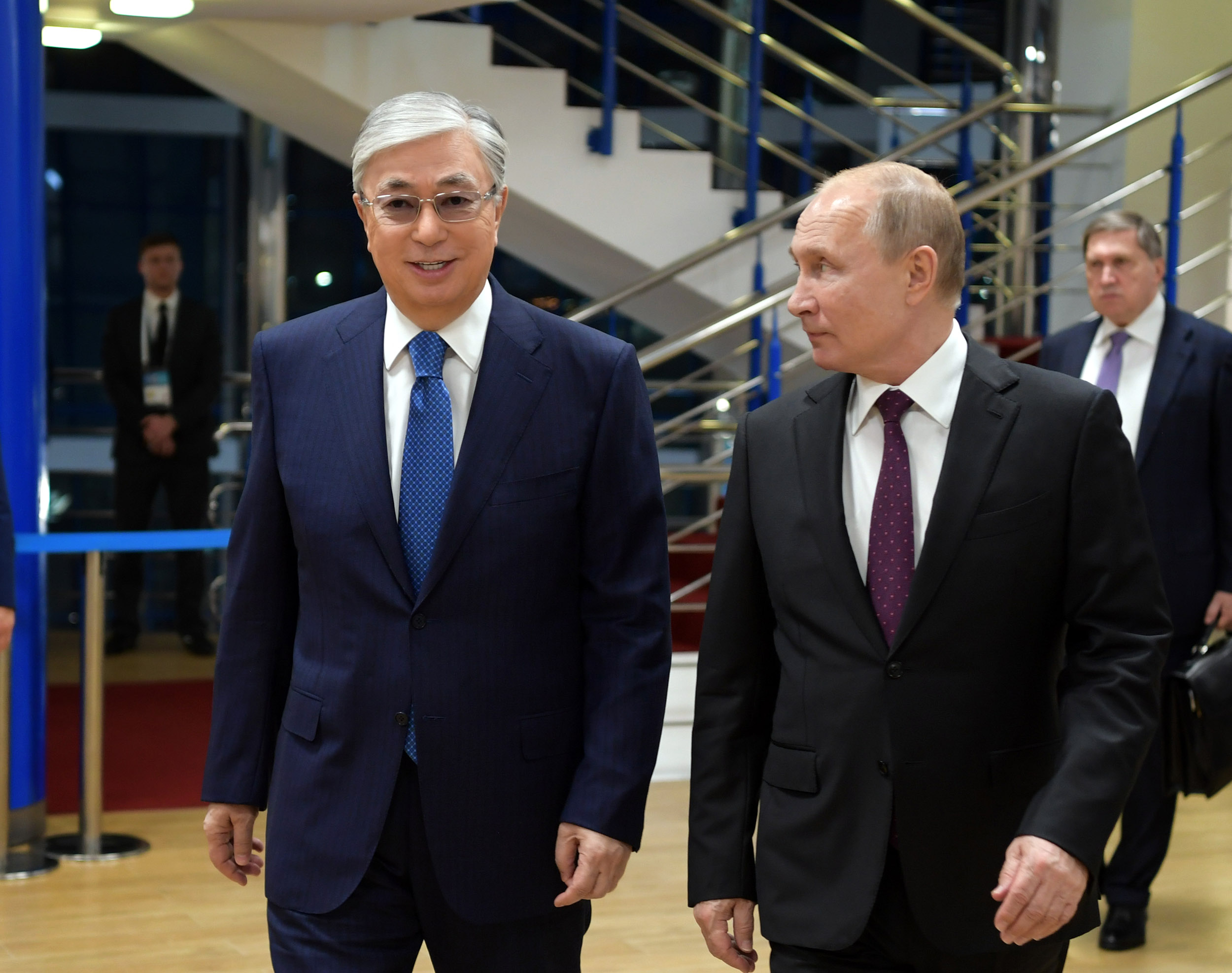 Токаев поздравил Путина с Днем России