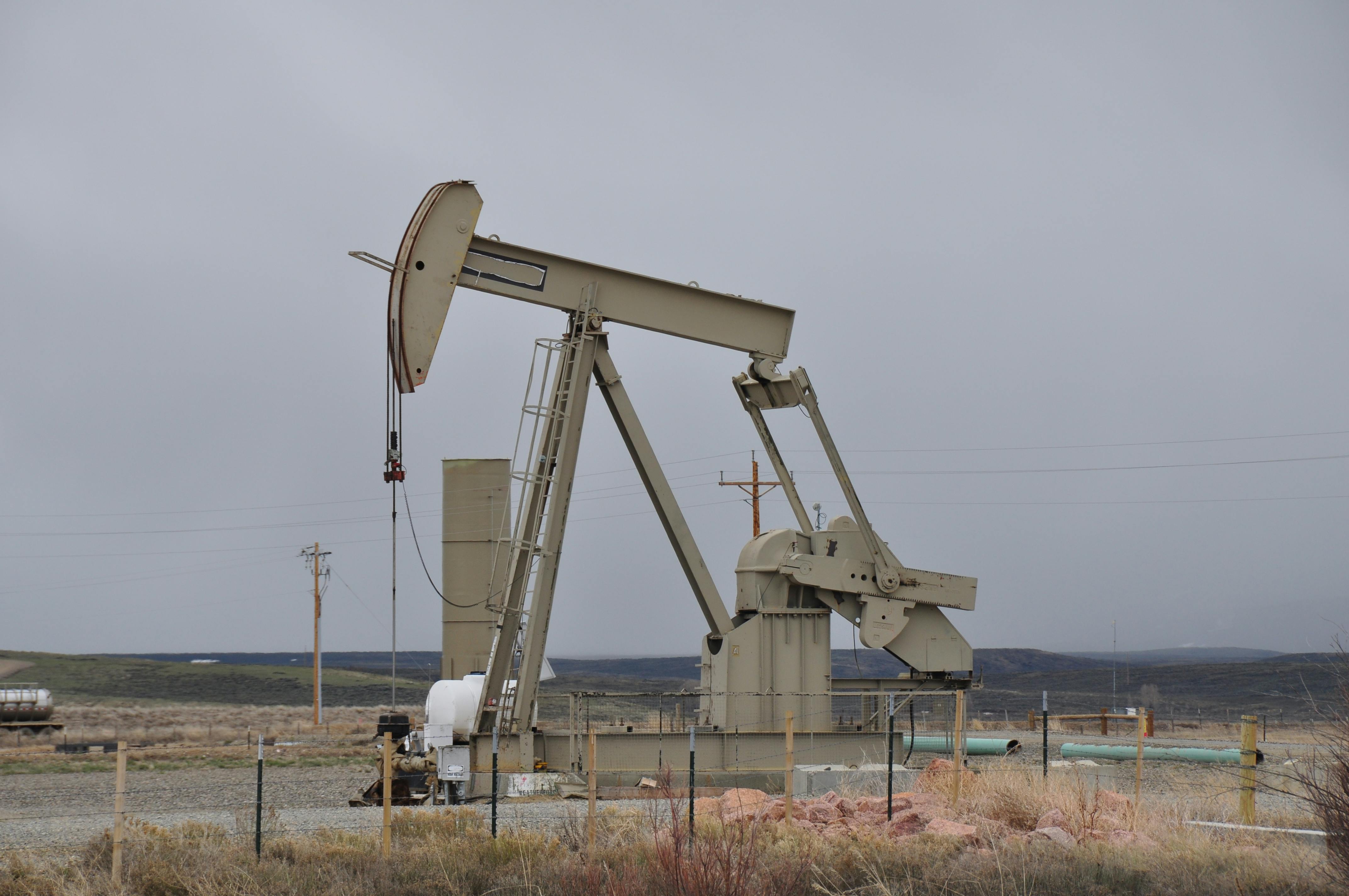 Китайский гигант начинает поиски нефти в Казахстане