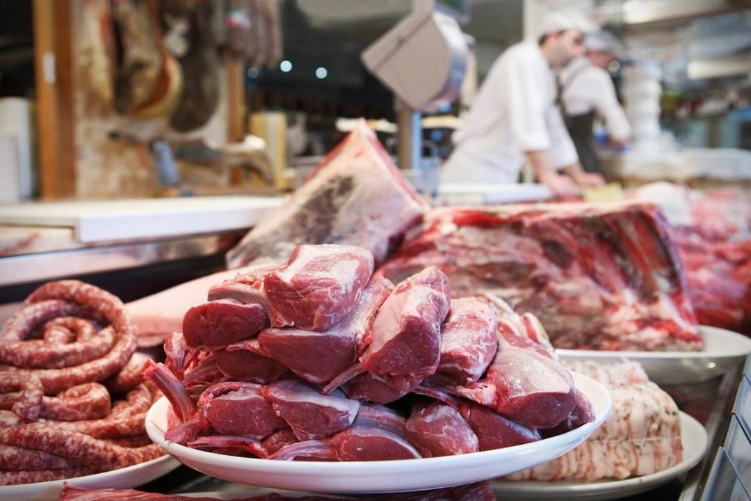 Заражённое мясо на рынке в Астане? Минсельхоз опроверг фейки о сибирской язве