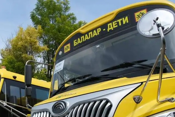 Алматыдағы мамандандырылған музыка мектеп-интернаттарына жаңа автобустар берілді