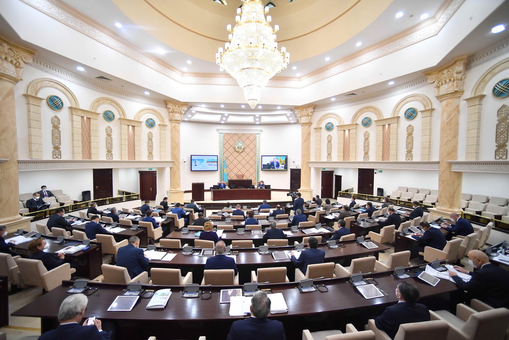 Сенаторы вернули закон об ИИ на доработку в мажилис