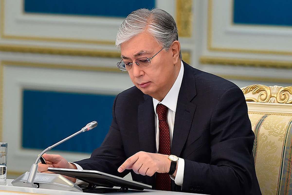 Свыше 130 педагогов и ученых наградил Президент