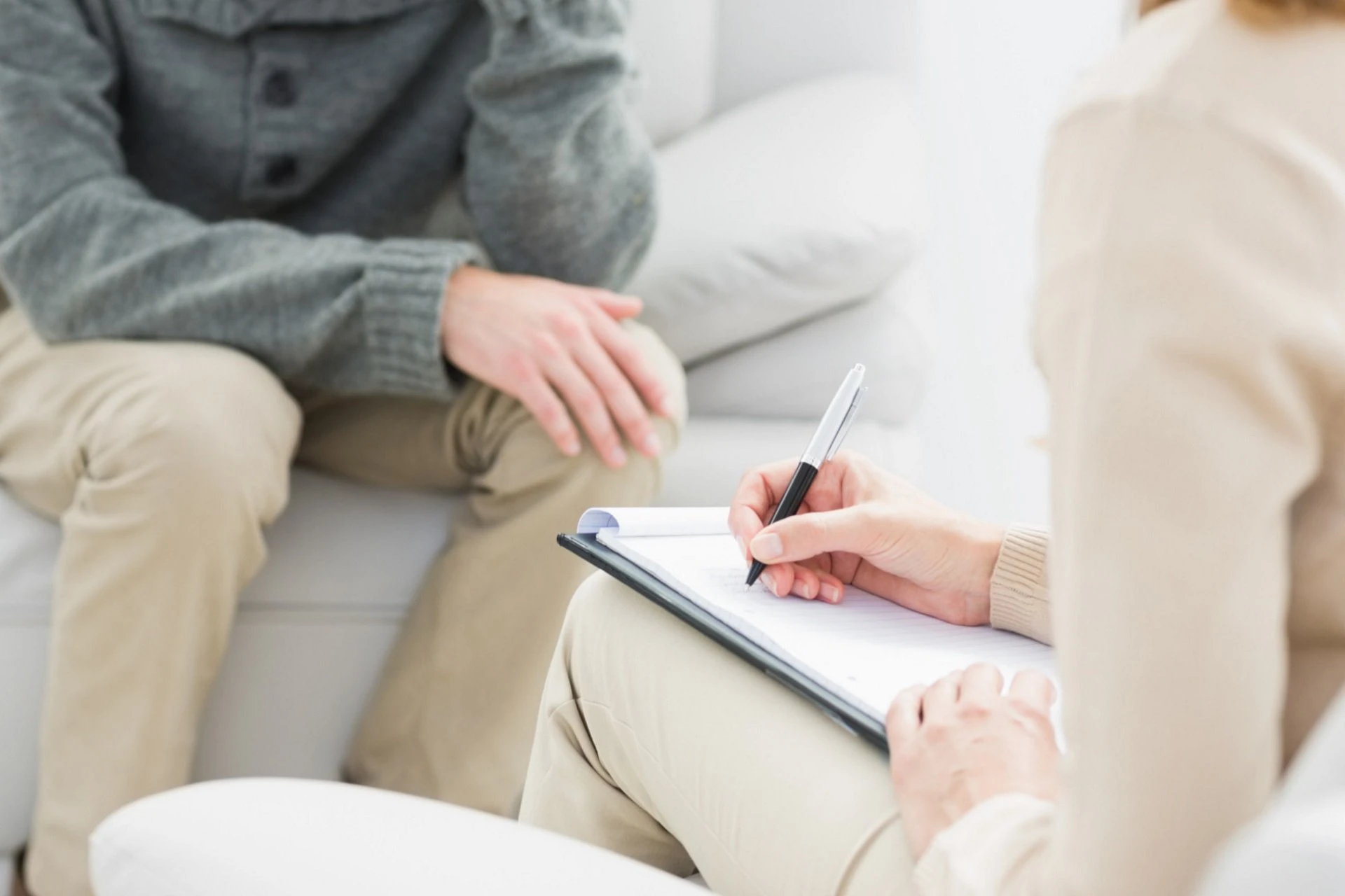 Министерство здравоохранения внедряет систему раннего реагирования на психологические кризисы среди несовершеннолетних