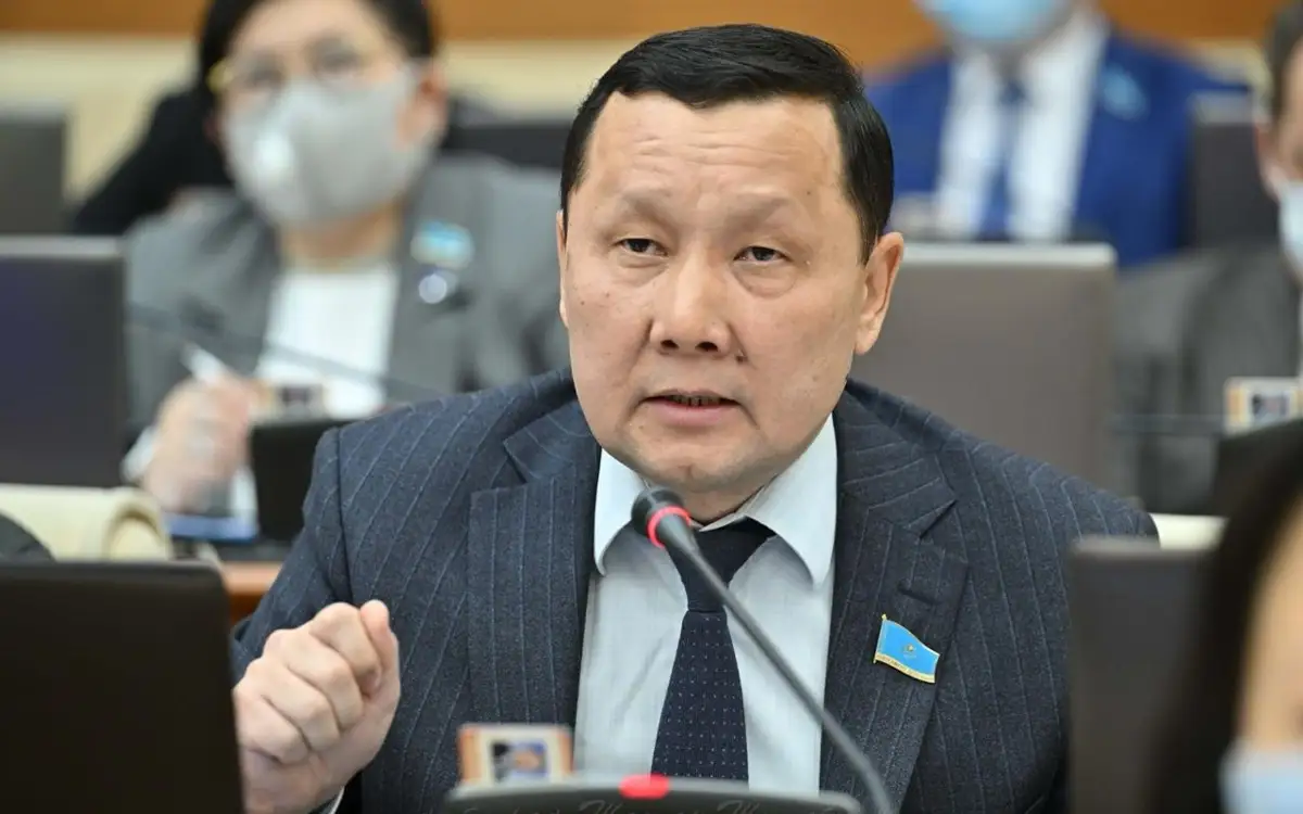 Депутат Абзал Куспан заявил, что его слова о «токалах» были искажены