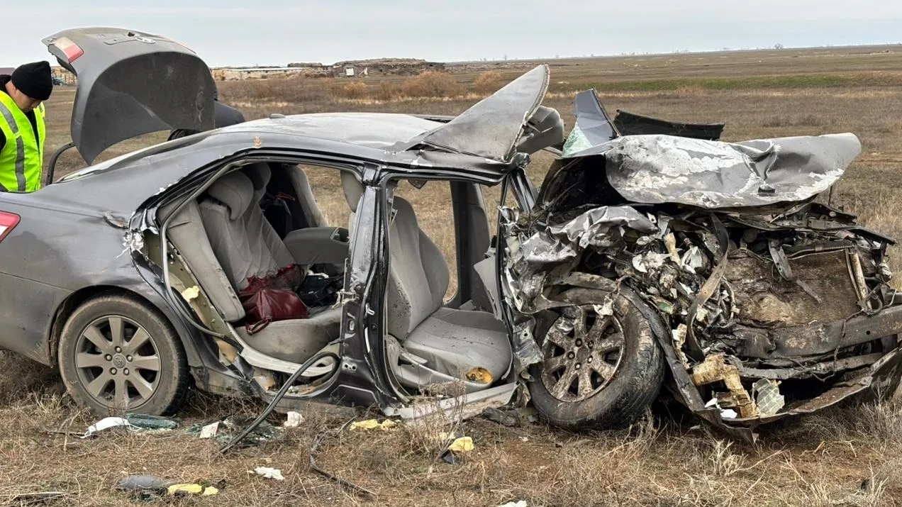 8 человек погибли в жуткой аварии на трассе ЗКО