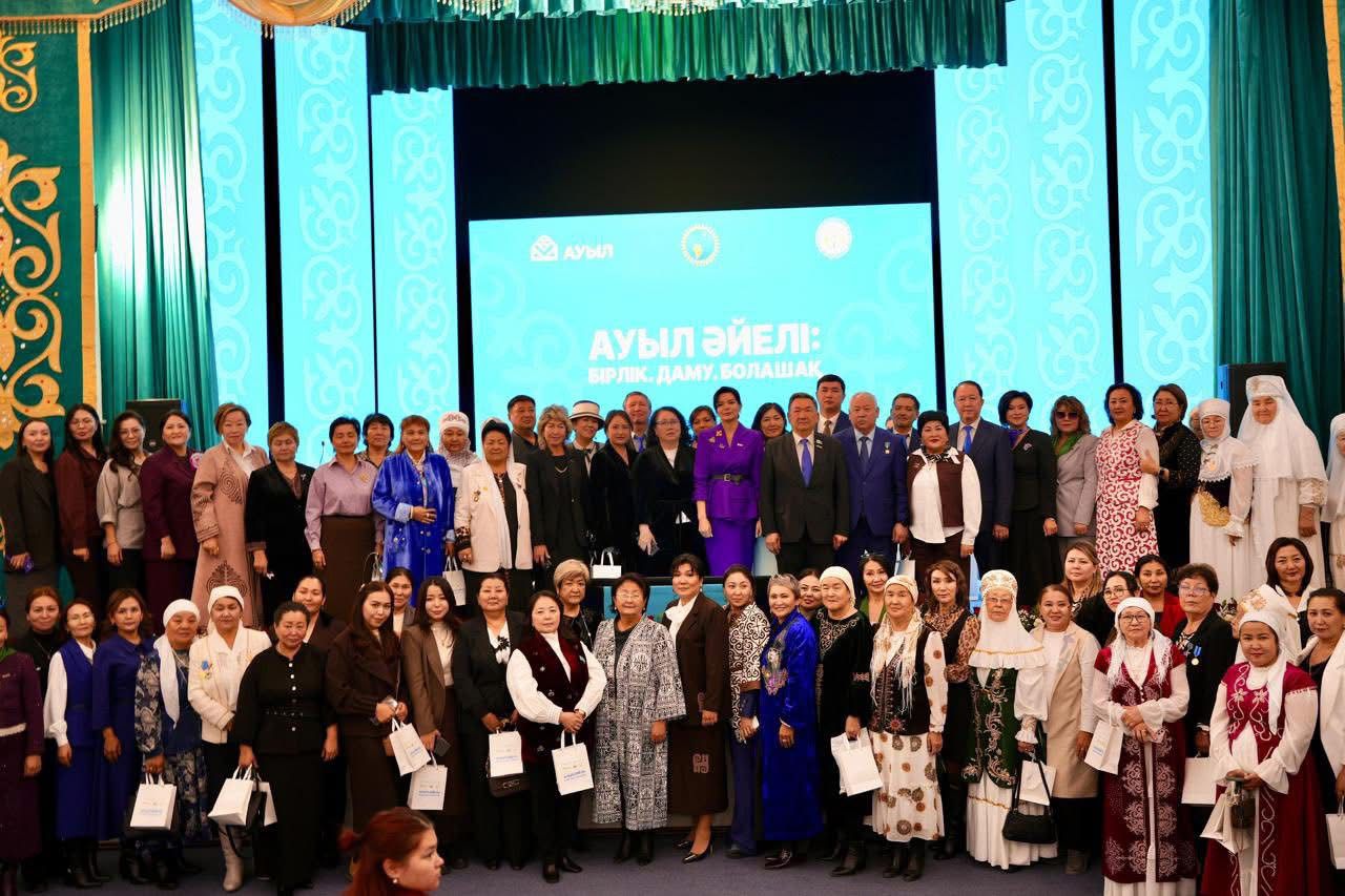 Қызылордада «ауыл әйелі: бірлік. Даму. Болашақ» атты өңірлік ауыл әйелдерінің форумы өтті
