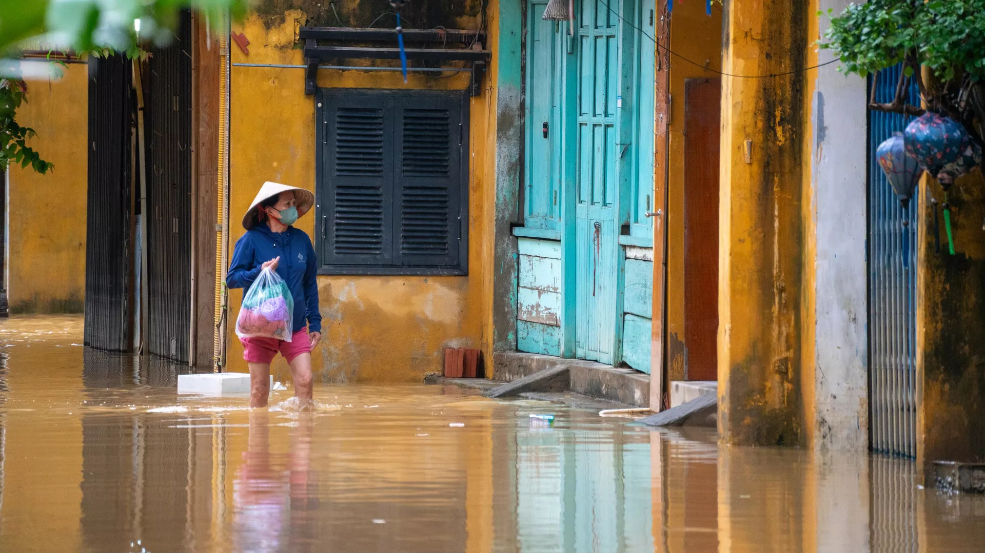 Токаев выразил соболезнования Вьетнаму после наводнения с жертвами