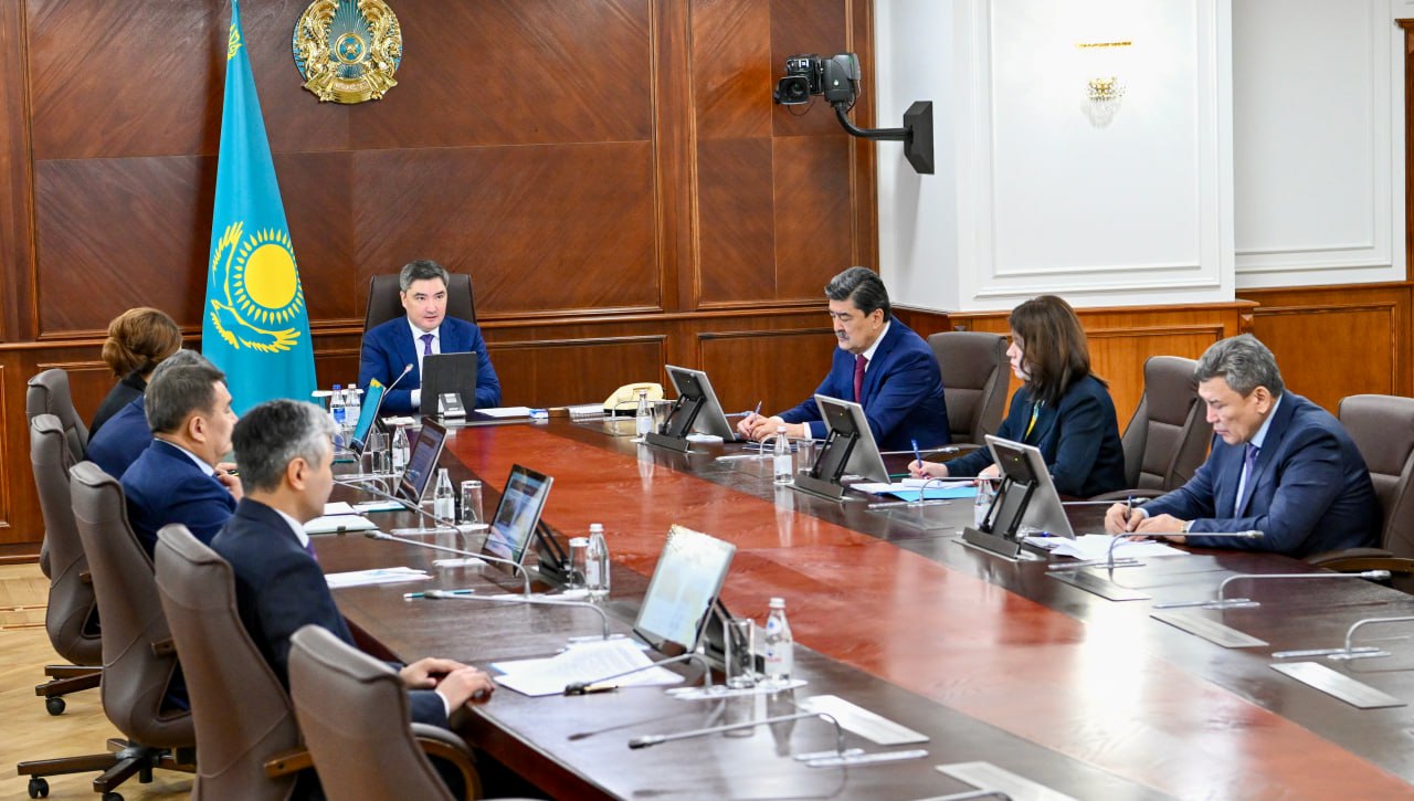 Премьер возмутился низкими темпами ликвидации свалок: областям дали поручения