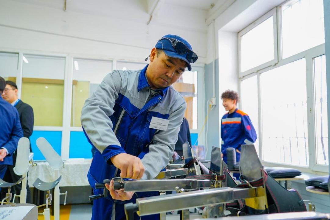 В Астане запущено производство отечественных изделий для травматологии и ортопедии