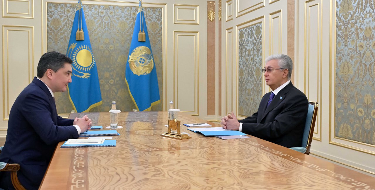 Олжас Бектенов отчитался перед президентом