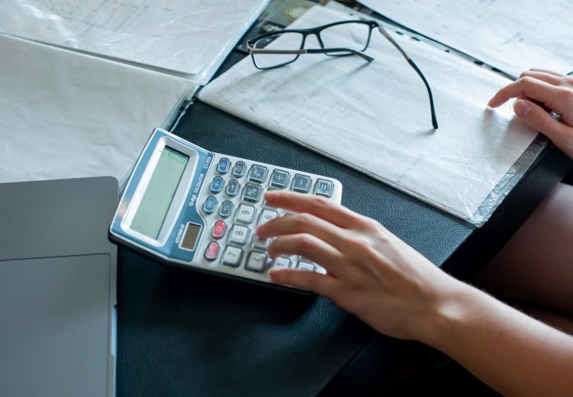 Бектенов поручил проанализировать обращения бизнеса по Налоговому кодексу