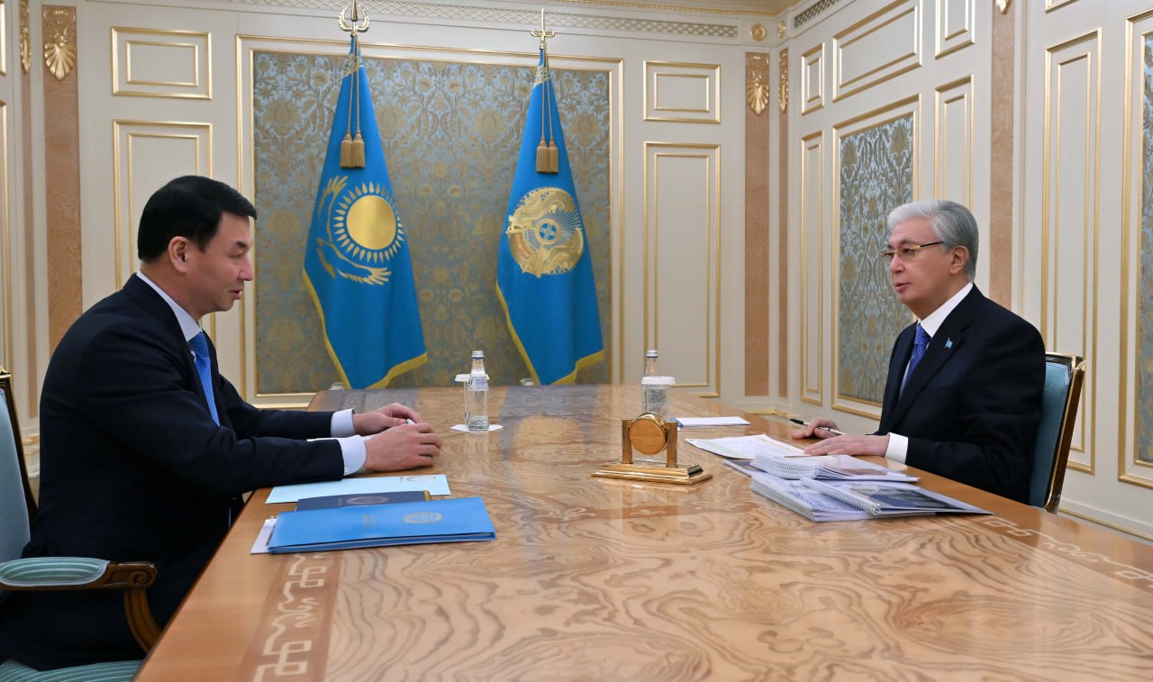 Токаев поручил акиму Алматы улучшить экологию