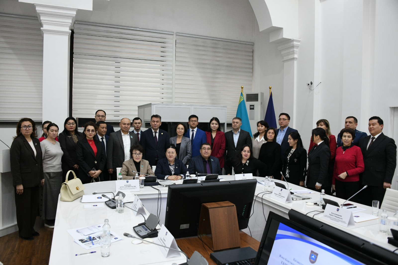 ҚазҰУ-да Парламент депутаттарының қатысуымен академиялық тыңдаулар өтті