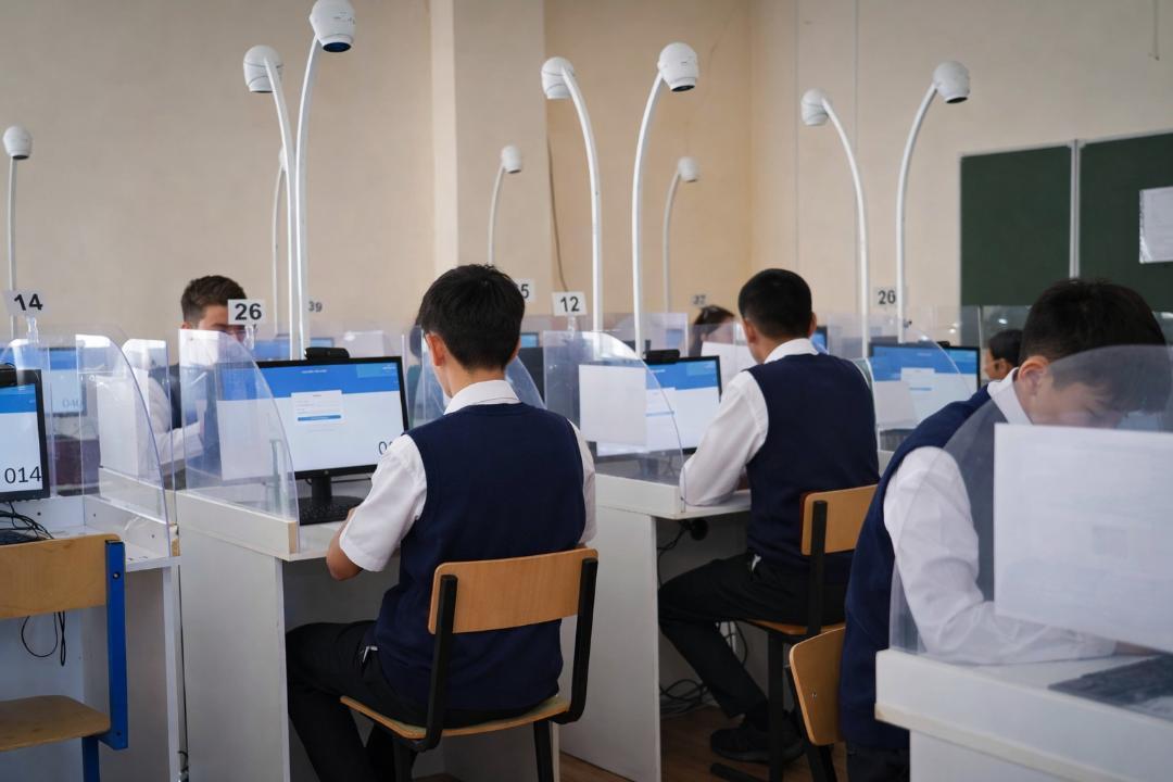 Январского ЕНТ-2026: почти треть абитуриентов не набрала пороговый балл