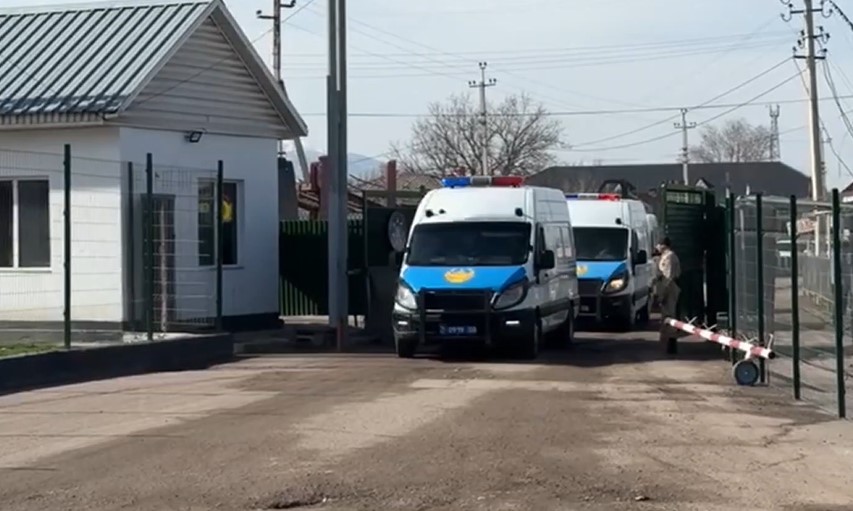 Налоги на 350 млн тенге: беглого казахстанца вернули из Бишкека