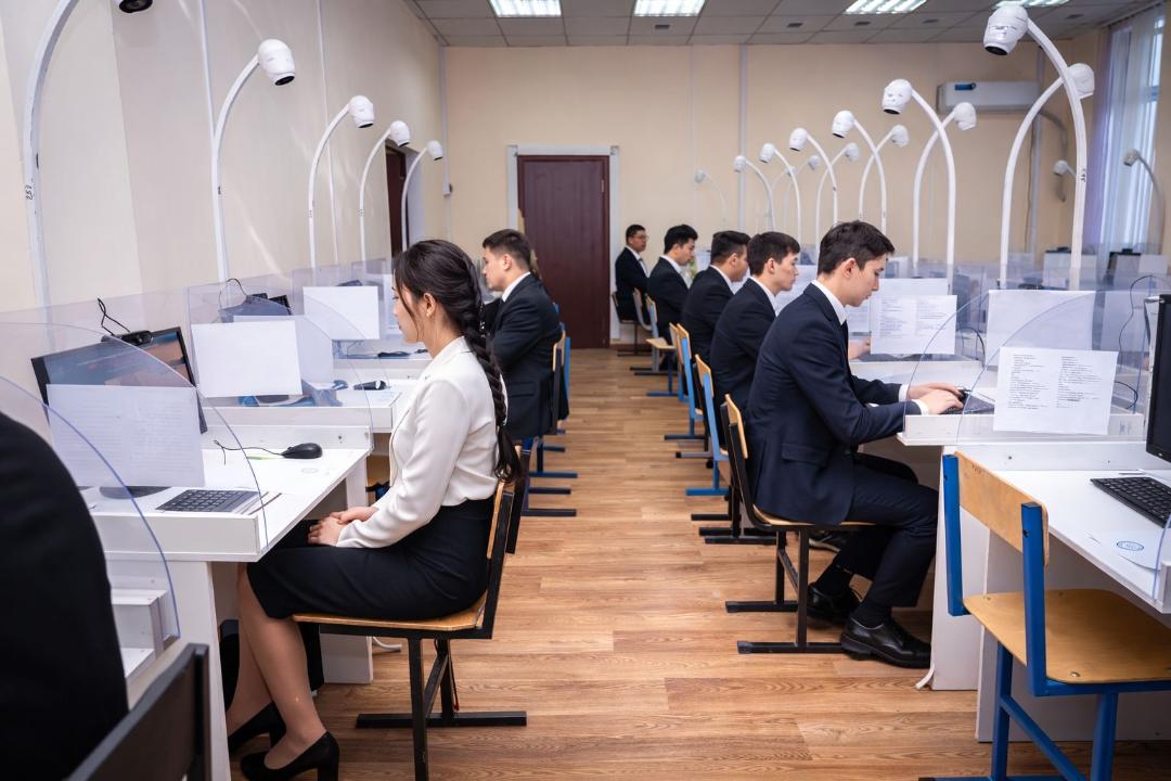 184 тысячи абитуриентов зарегистрировались на мартовский ЕНТ