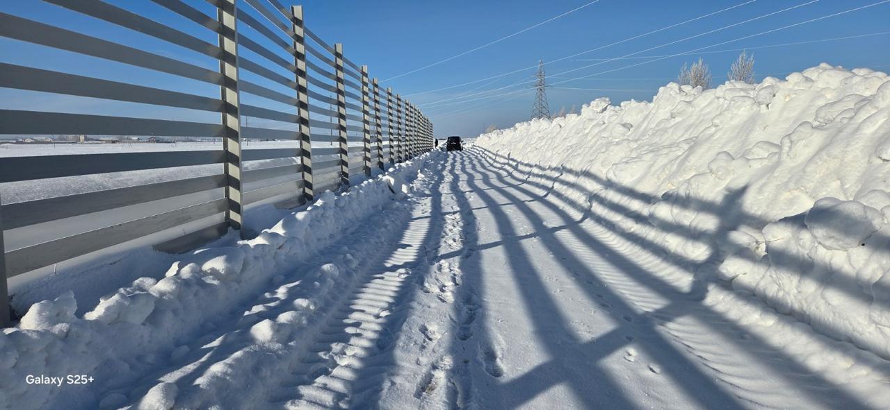 На трассе «Астана – Кокшетау» тестируют новую снегозащитную систему