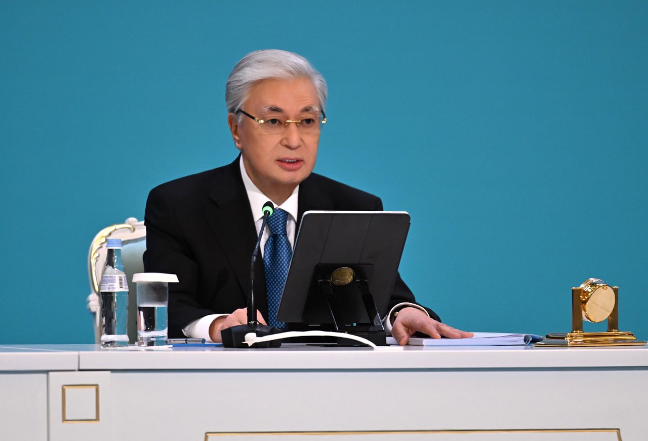 Токаев призвал к здравомыслию и адаптации в условиях глобальной «турбулентности»