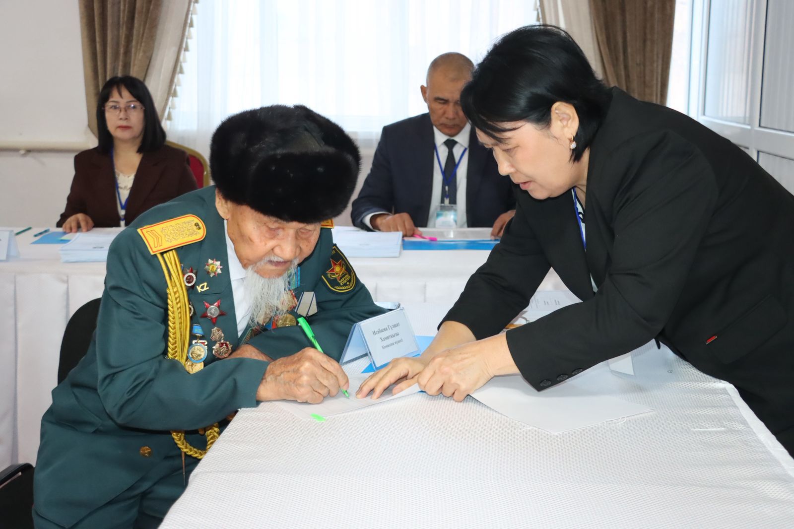 Қызылорда облысында Ұлы Отан соғысының ардагері Яхия Тасыров дауыс берді