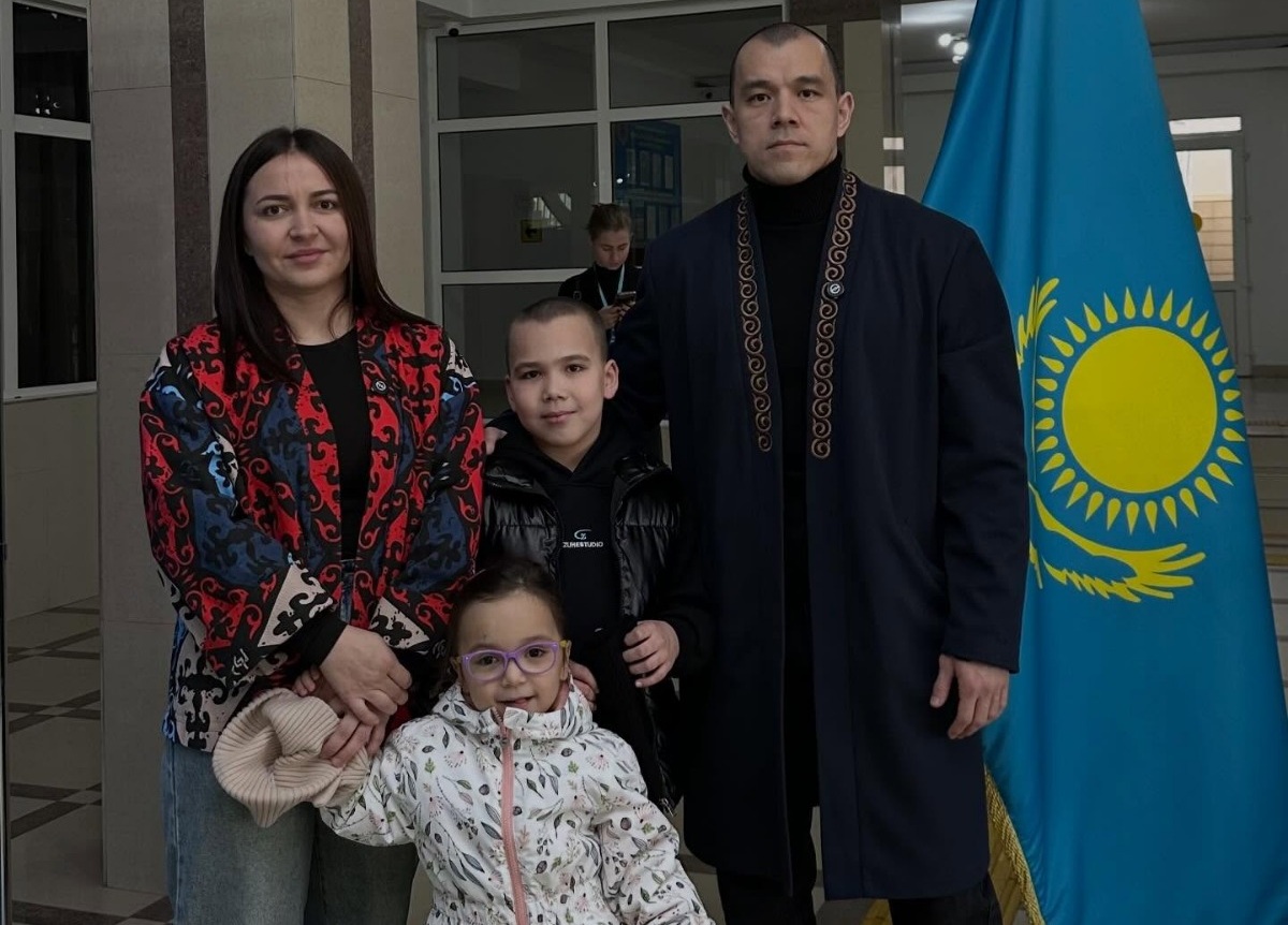 Қазақстан спортшылары Конституцияны қолдап, белсенді түрде дауыс беруде