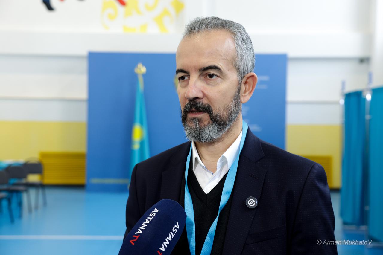 Албанияның Мемлекеттік сайлау комиссары Қазақстандағы референдумның ашықтығы мен тарихи маңызын атап өтті