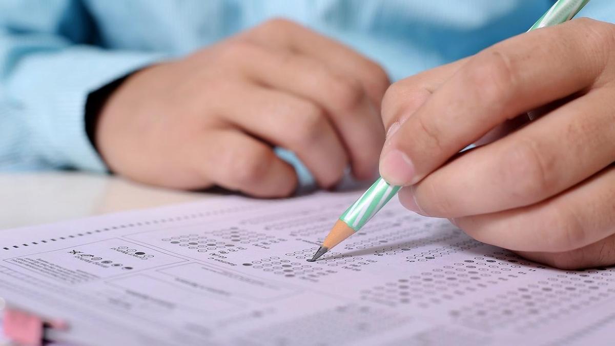 Нарушения на ЕНТ: более 130 абитуриентов лишились результатов