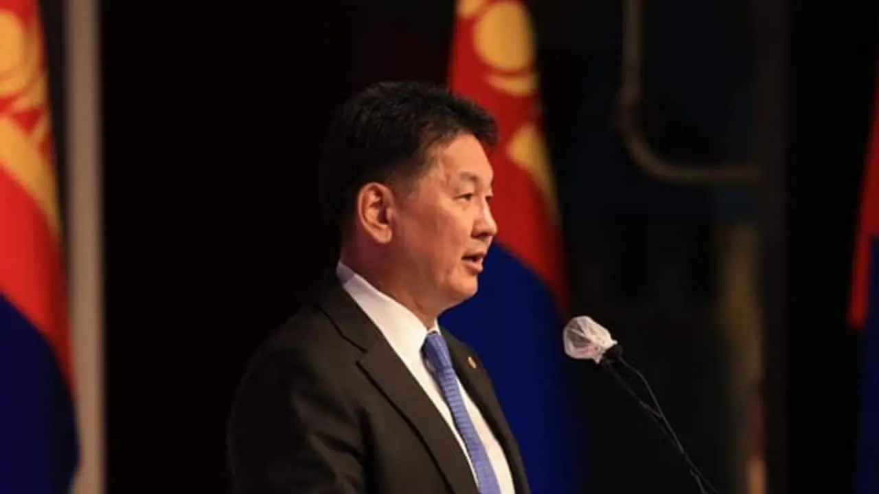 Президент Монголии прилетит в Казахстан