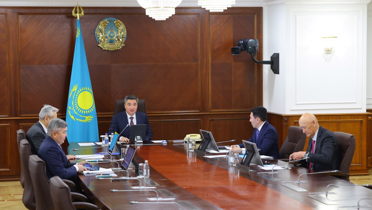 Бектенов усиливает давление: «Самрук-Қазына» проверят по всем проектам