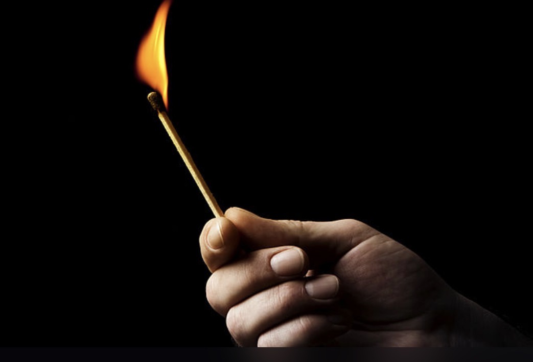 Женщину облили бензином и подожгли: жителю Костанайской области ужесточили наказание