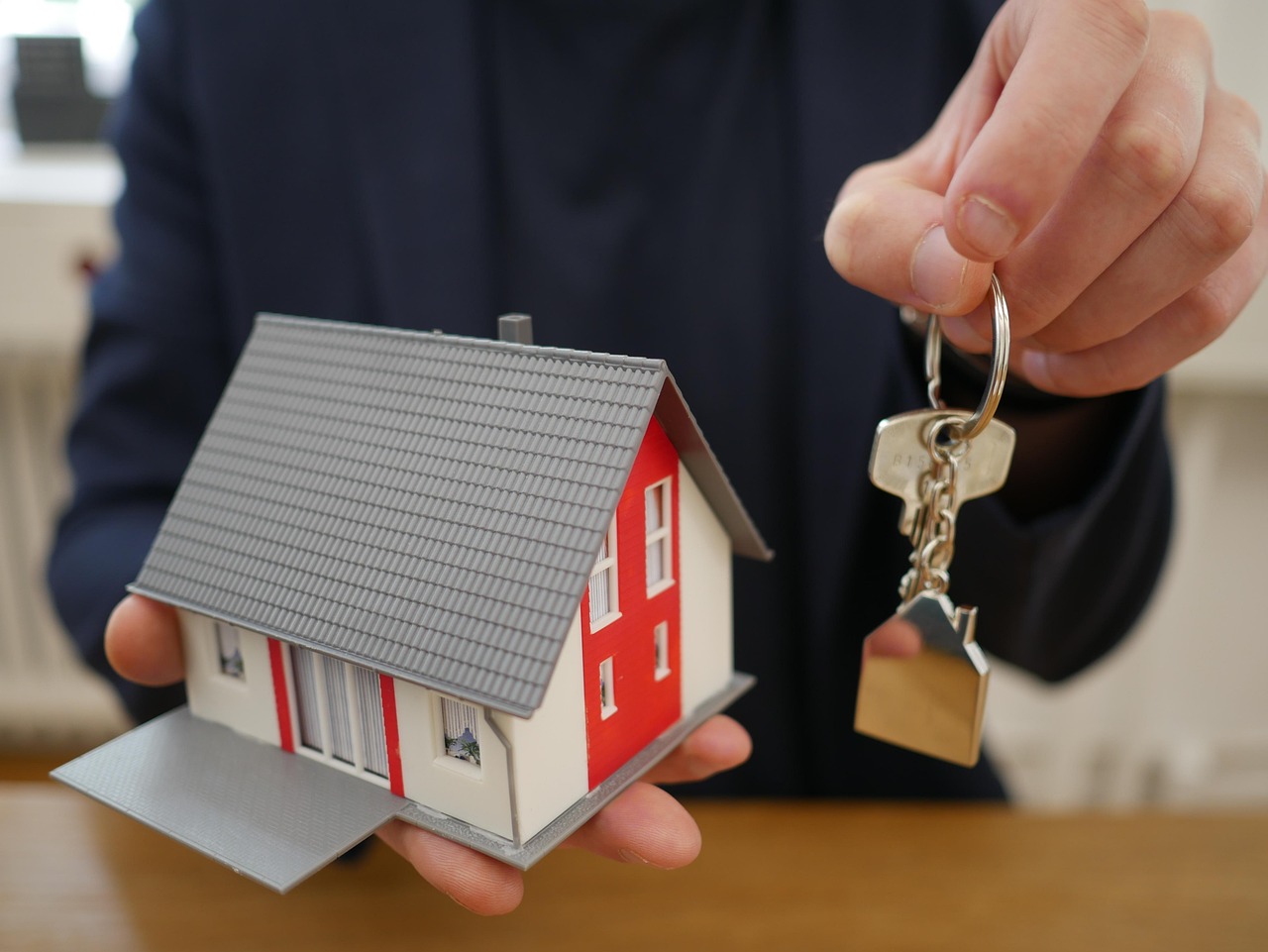 Рынок жилья в Казахстане резко оживился: продажи квартир подскочили на 23%