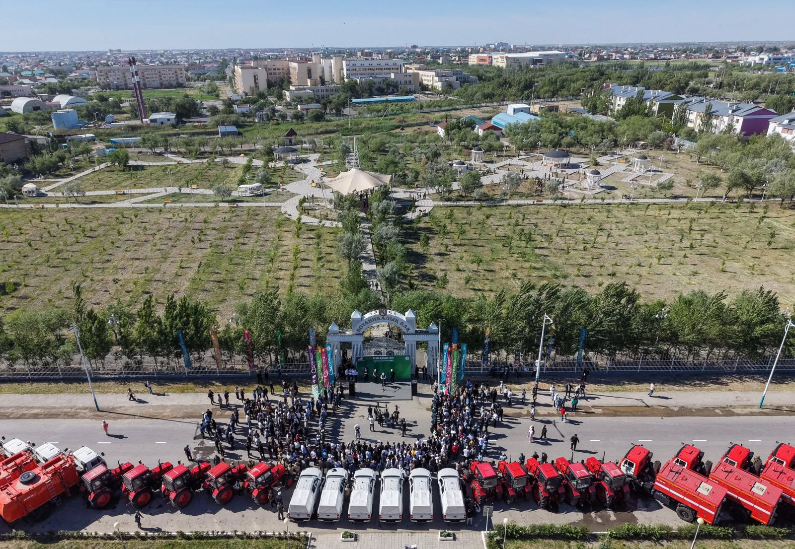 Қызылордада коммуналдық сала үздіктері марапатталып, техникамен қамтамасыз етілді
