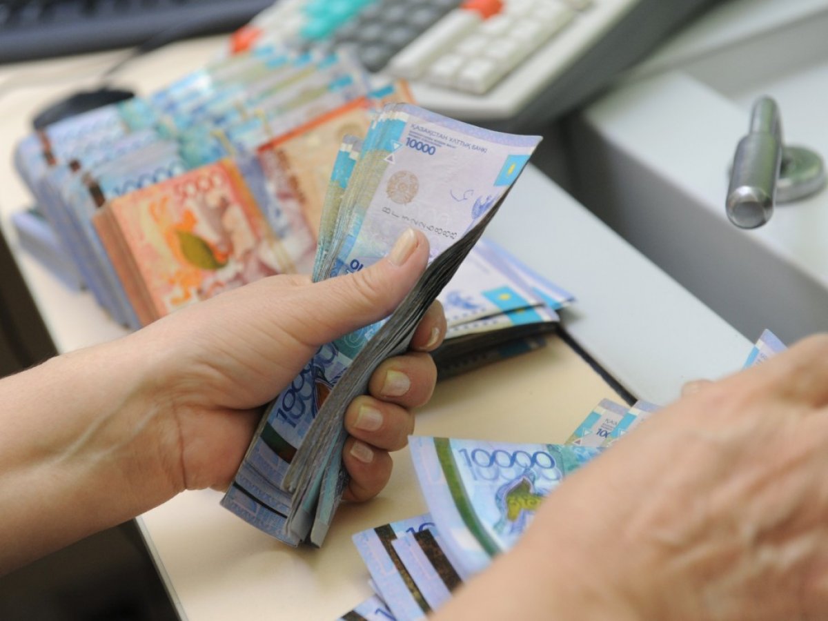 В Миннацэкономики высказались о возможном повышении минимальной зарплаты в Казахстане