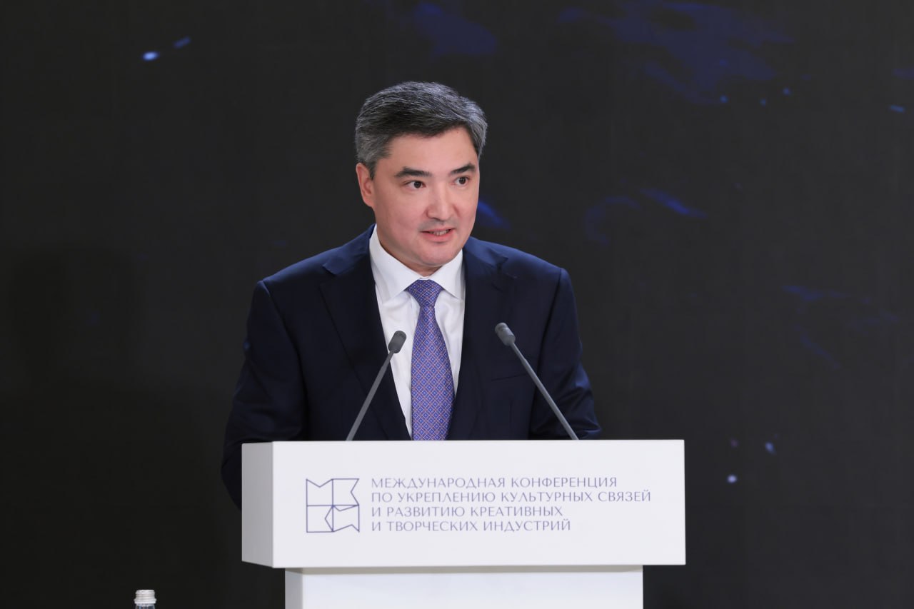 Великая Степь и ИИ: Бектенов презентовал новый бренд Казахстана в Санкт- Петербурге