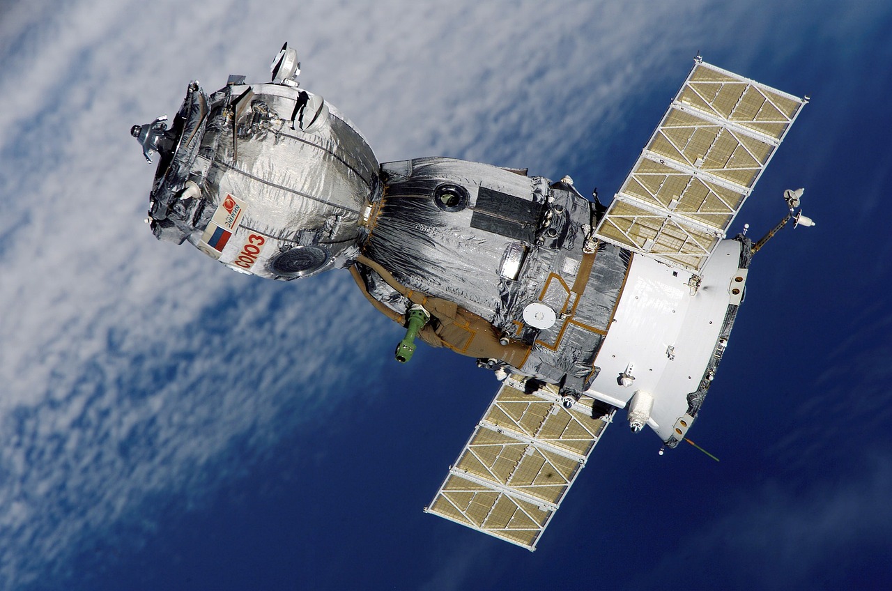 Более 10 млрд тенге направят на создание нового спутника KazSat-3R
