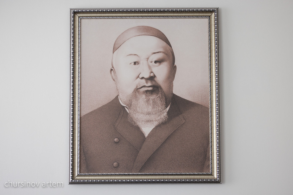 Токаев поздравил казахстанцев с Днём Абая