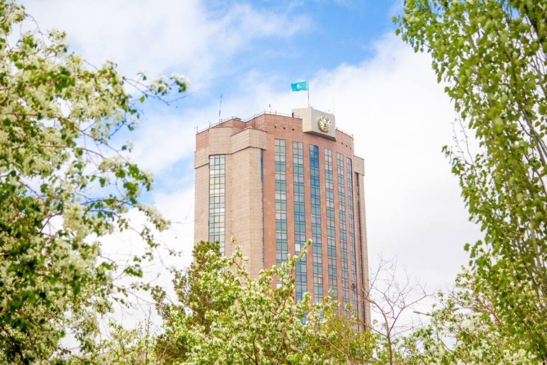 МВД ищет источник появления персональных данных казахстанцев в Сети