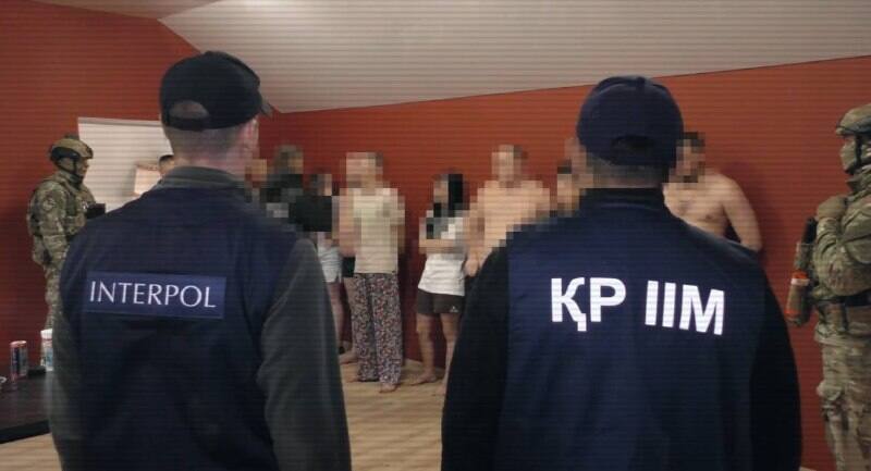 Избивали и удерживали тех, кто хотел уйти: МВД Казахстана ликвидировало канал вербовки в наркосеть