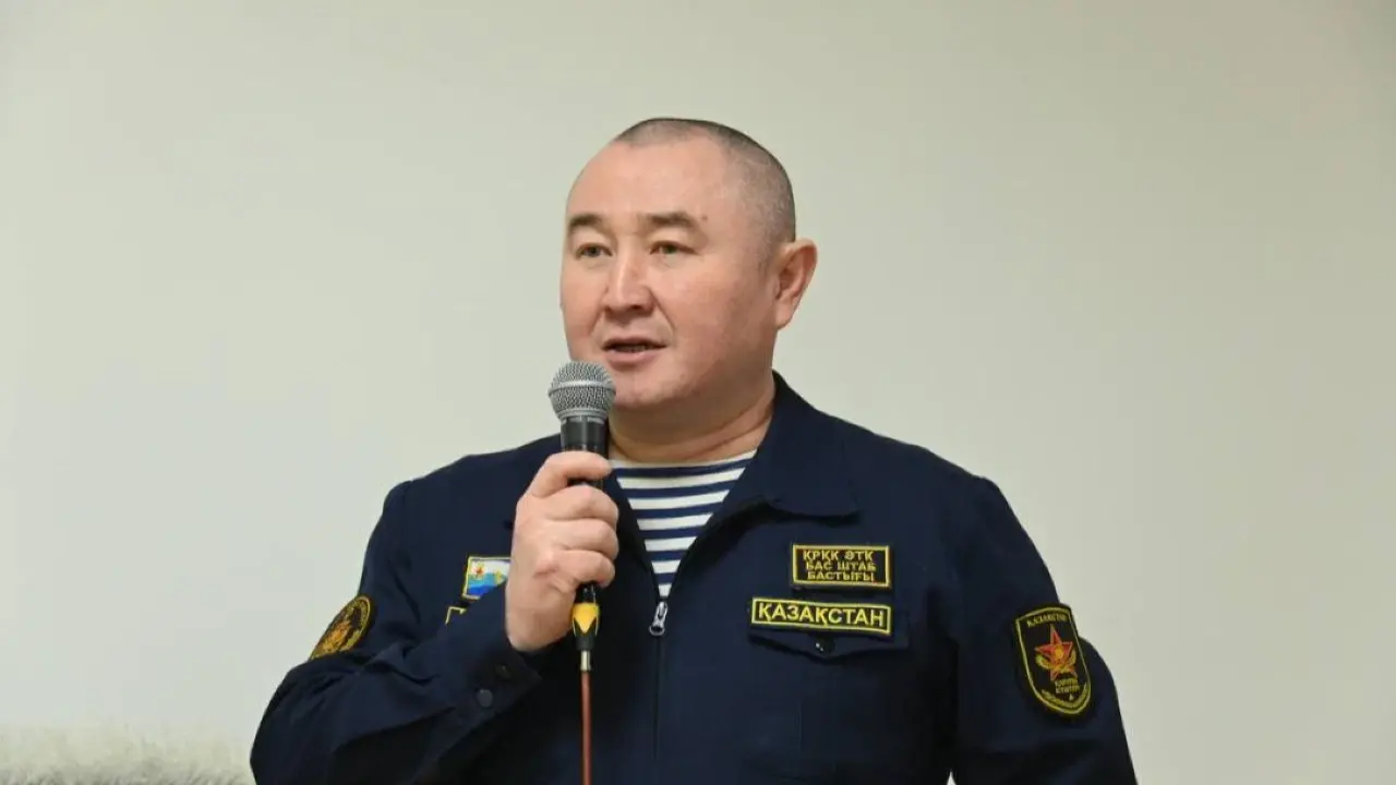 Бывшего главнокомандующего ВМС арестовали после гибели военных на Каспии